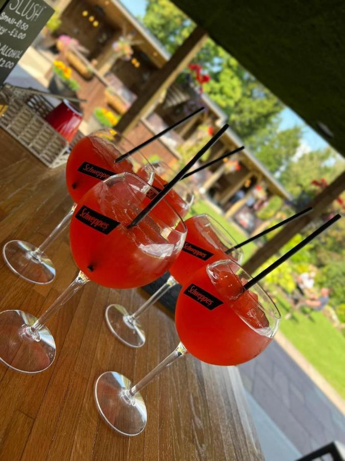 The Hinds Head Hotel チョーリー エクステリア 写真